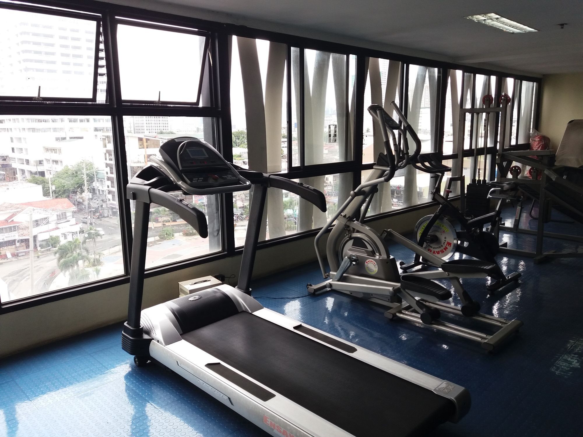 Malate Bayview Mansion City View 马尼拉 外观 照片